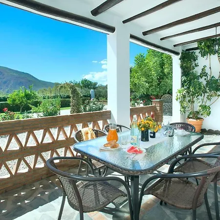 Villa Casa Pura By Vintage Travel
